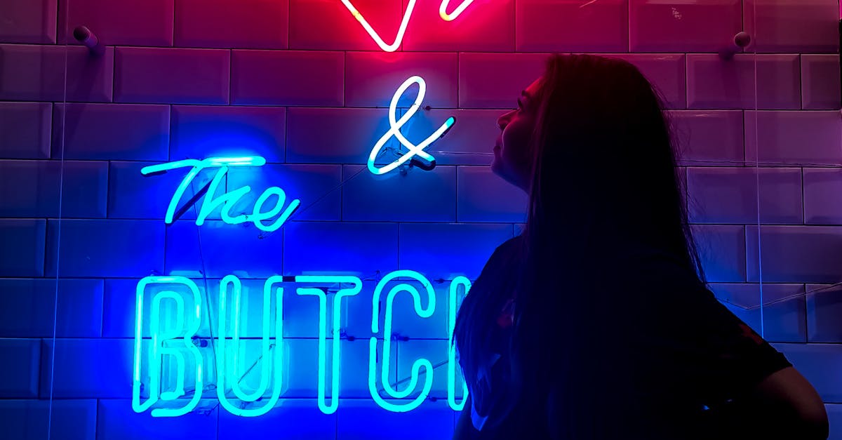 Designing Eye-Catching Temporary Signs for Adelaide Functions