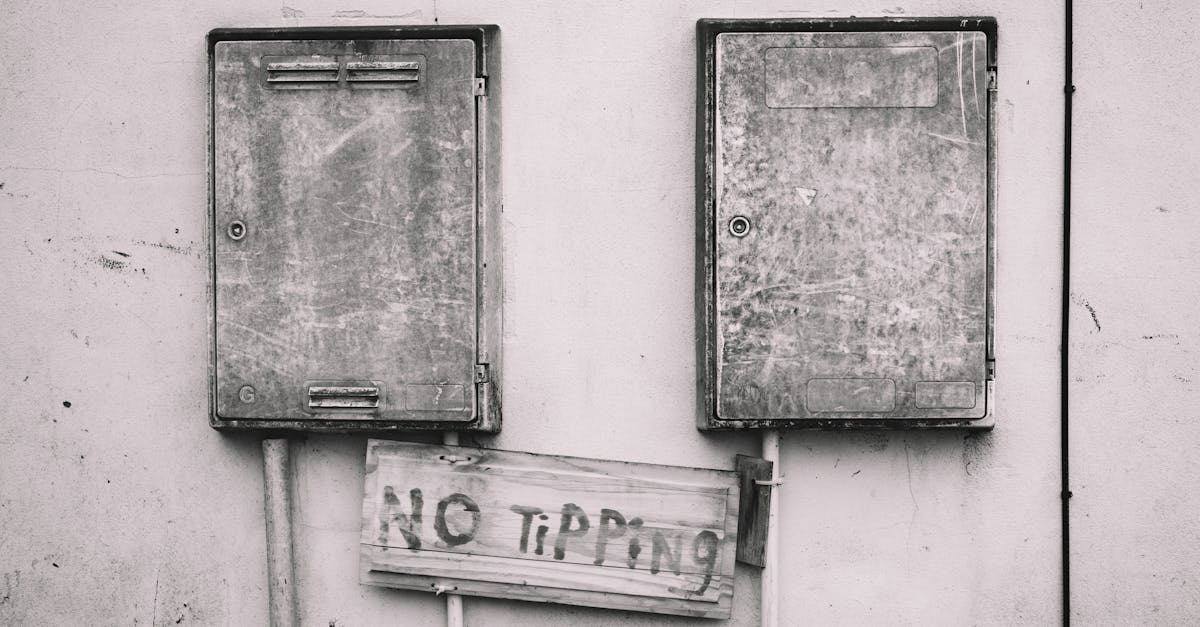 Tips for Installing Outdoor Signage at Public Events